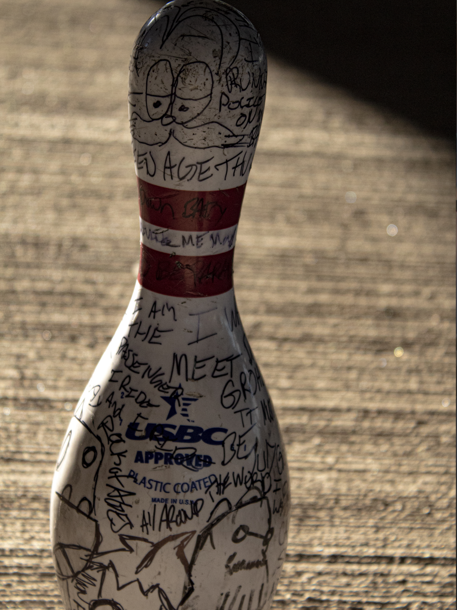 Bowling Pin (Garage)